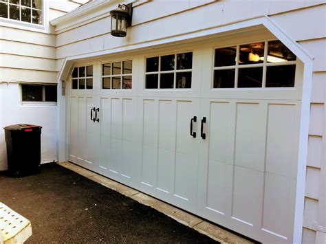 Photo Gallery: Steel Carriage House Garage Doors