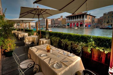 10 Best Restaurants in Venice Italy - Where to Eat in Venice | IB