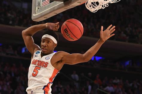 Florida Gators basketball advances on buzzer beater | GatorCountry.com