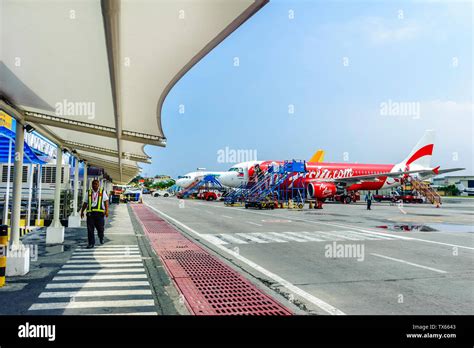 Manila and nino aquino international airport hi-res stock photography ...