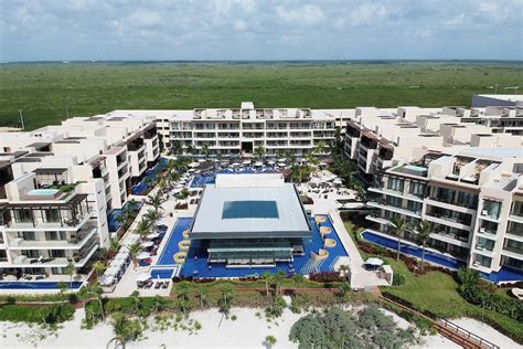 Royalton Riviera Cancun, An Autograph Collection All-Inclusive Resort ...