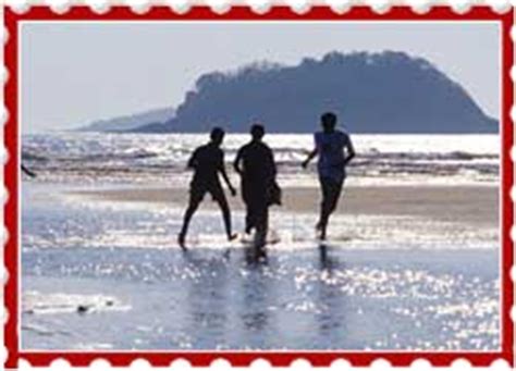 Karwar Beach - Karwar Beach Karnataka - Karwar Beach in Karnataka India