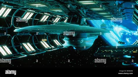 STAR TREK: GENERATIONS (1994) STGN 078 Stock Photo - Alamy