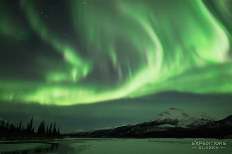 Alaska northern lights photo tour Fairbanks Alaska photography workshop