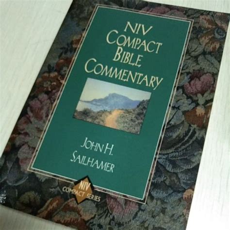 NIV Compact Bible Commentary | Shopee Philippines