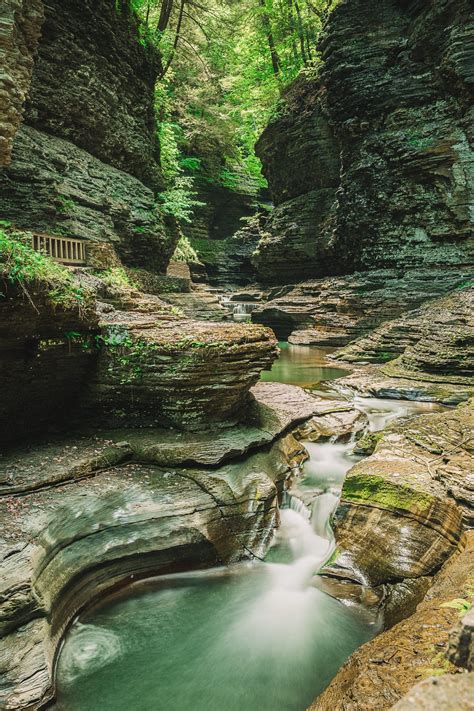 The 12 Best Hikes In New York State That You Have To Experience - Hand ...