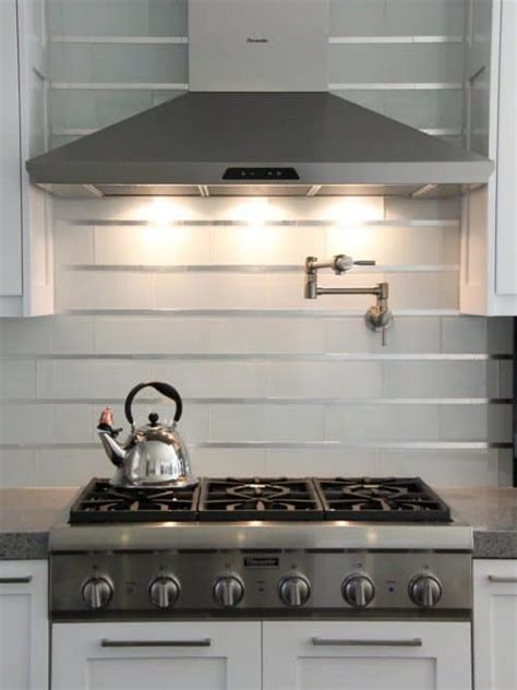 Stainless Steel Backsplash: The Pros and The Cons