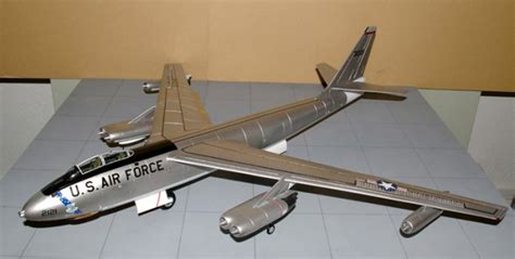 1/48 Sanger Boeing B-47E Stratojet by Darius Aibara