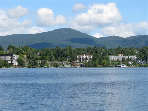 File:Lake Placid - Mirror Lake.jpg - Wikimedia Commons