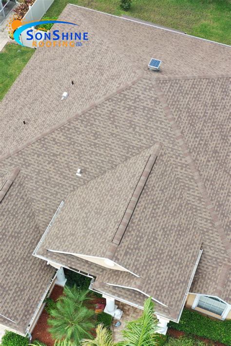 Beautiful new roof by SonShine Roofing in Sarasota, Florida! Love this ...