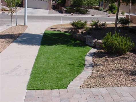 Mow Strips for Edging Your Yard - Landscaping Network