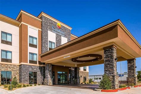 COMFORT INN & SUITES $77 ($̶9̶7̶) - Updated 2020 Prices & Hotel Reviews ...