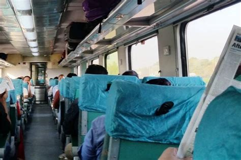 Shatabdi express train chair class CC is okay?! 🚊 Backpacking India ...