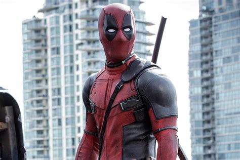 Ryan Reynolds Makes Hilarious Disney Joke as Deadpool 3 Officially ...