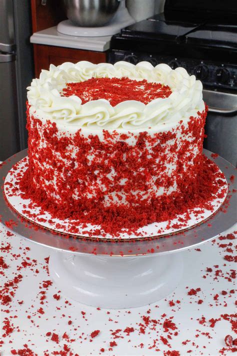 Red Velvet Cheesecake Cake with Cream Cheese Frosting