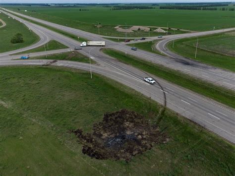 Deadly Carberry, Manitoba bus crash echoes Humboldt Broncos tragedy ...