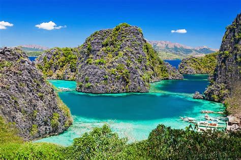 14 Top Beaches in the Philippines | PlanetWare