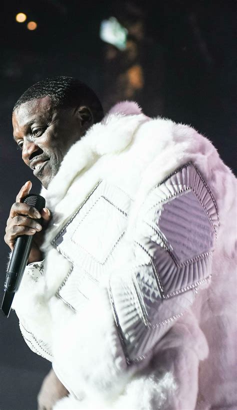 Akon Concert Tickets, 2023 Tour Dates & Locations | SeatGeek