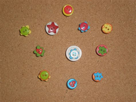 push pins decorated with buttons for my craft room | Crafts, Craft room ...