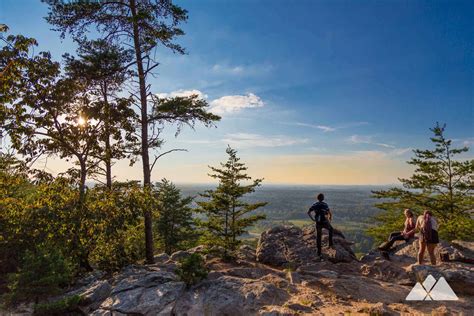 Sawnee Mountain Preserve: hiking the Indian Seats Trail