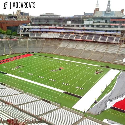 Cincinnati Bearcats on Twitter | Cincinnati bearcats, Bearcats ...