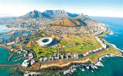 South Africa, Cape Town and V&A Waterfront Lauded - What's on in Cape Town