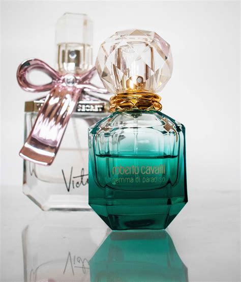 How To Find Your Signature Perfume Scent - Sifa's Corner