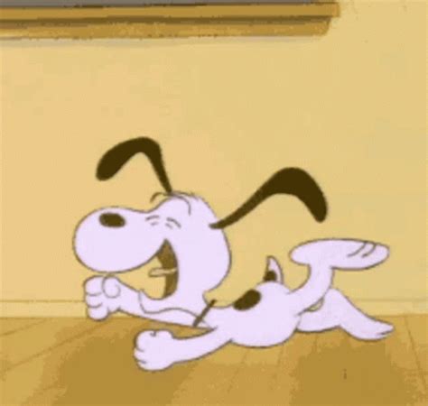 Snoopy Laughing Hysterically GIF | GIFDB.com