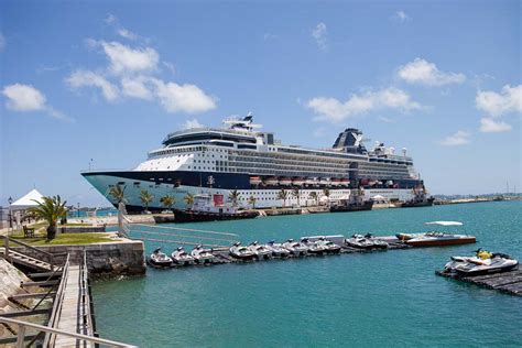 3 Reasons a Bermuda Cruise Makes the Perfect Romantic Getaway ...