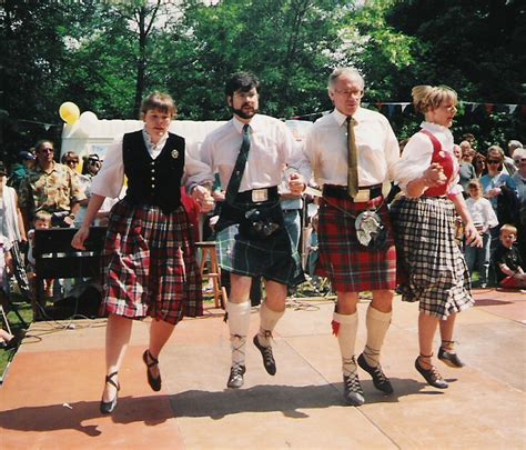 Shoreline Area News: Learn Scottish Country Dance at the Lake Forest ...