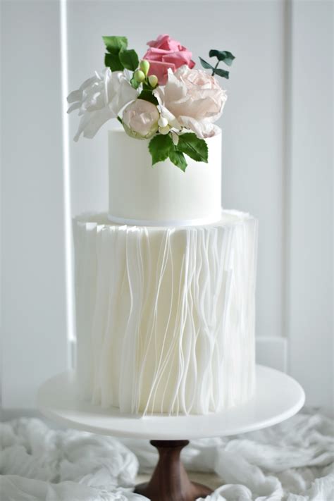 Wafer paper and sugar flowers - Emily's Mixing Bowl