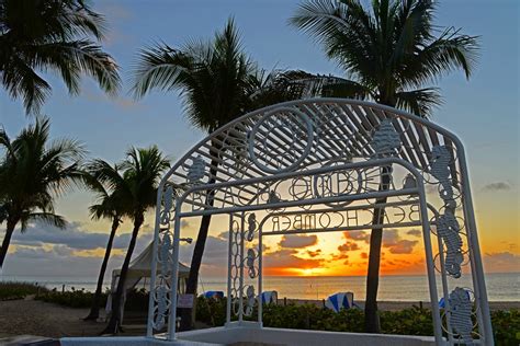 BeachComber Beach Front Resort Hotel St. Petes Beach Florida: St. Pete ...