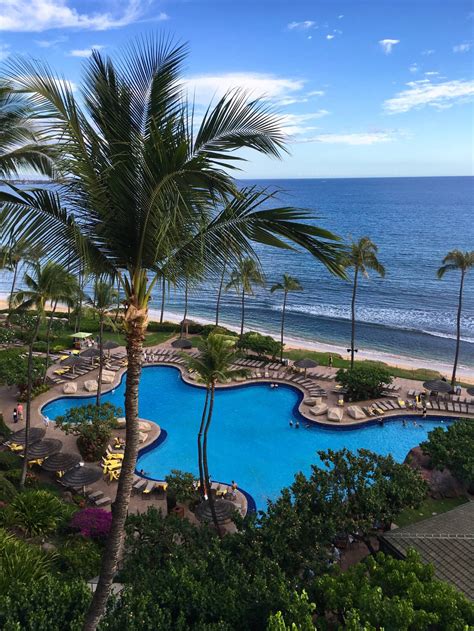 Hyatt Regency Maui Resort & Spa - The JetSet Redhead