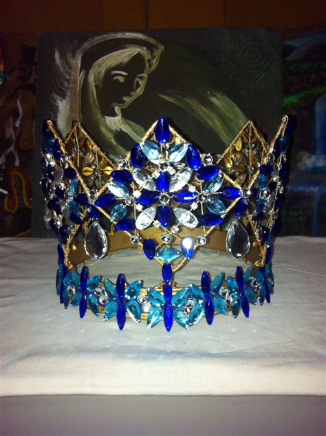 Miss World inspired crown. Closer replica to the original...