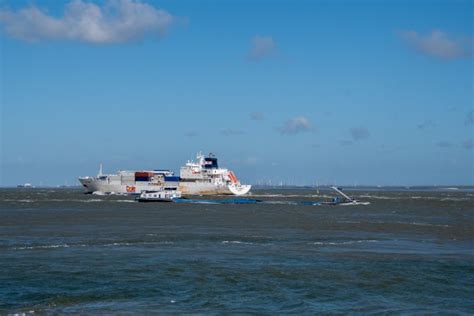 Ship, Freighter, Reefer Free Stock Photo - Public Domain Pictures