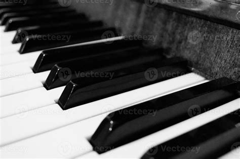 Black and white piano keyboard. Piano keyboard monochrome close-up ...