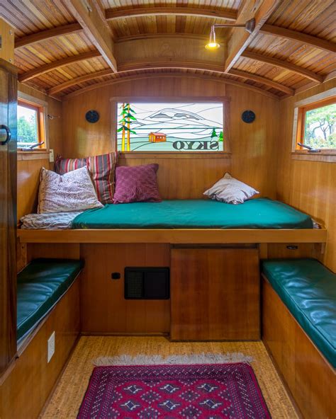 Small Camper Interior, Campervan Interior, Rv Interior, Bedroom ...