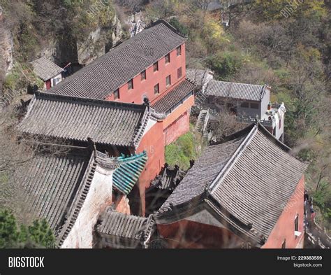 Wudang Temple Wudang Image & Photo (Free Trial) | Bigstock