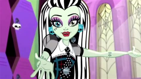 Frankie Stein - Meet The Ghouls 💜Monster High™ 💜Cartoons for Kids - YouTube