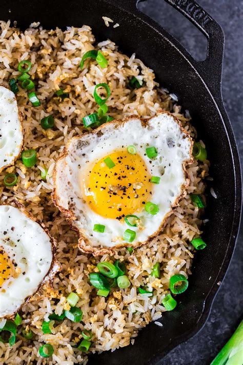 Filipino Garlic Fried Rice | Garlic fried rice, Fried rice, Breakfast ...