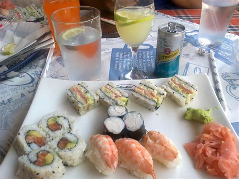 World By Smiley : Sushi @ Ocean Basket