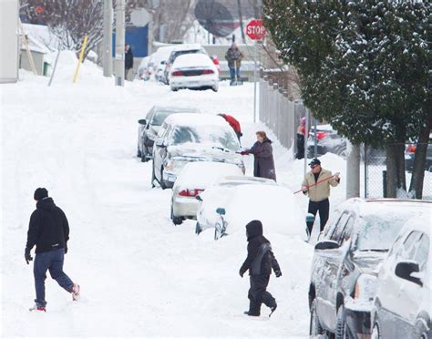 In pictures: Snow hits Southern Ontario and moves east to Maritimes ...