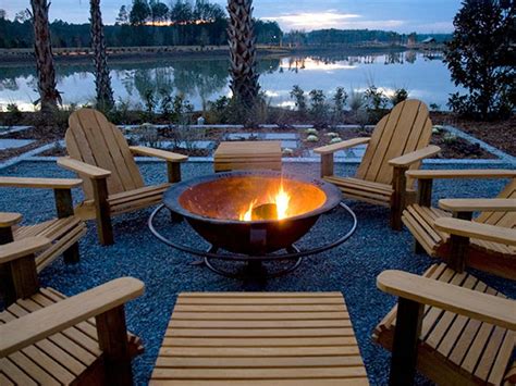 20 Beautiful Outdoor Fire Pit Ideas