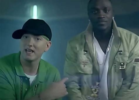 Akon & Eminem's 'Smack That' Video Hits 1 Billion Youtube Views