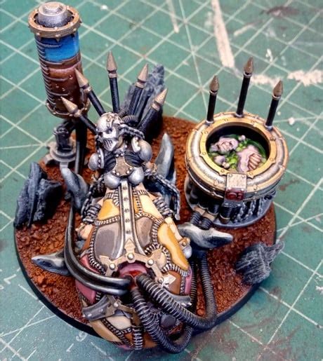 un loco hizo una miniatura de la daemonculaba : r/Warhammer40kEsp