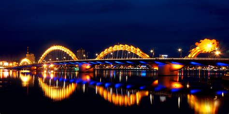 Dragon Bridge in Da Nang - beautiful view of the longest bridge in Vietnam