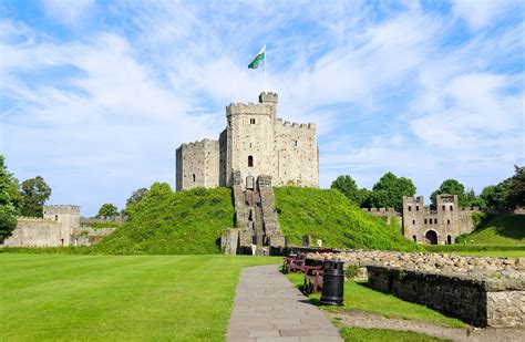 Cardiff - group tour of the Welsh capital