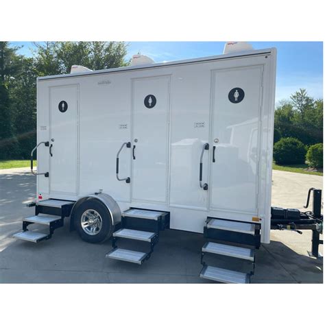 Luxury Restroom Trailer Rentals | Scotty's Potties