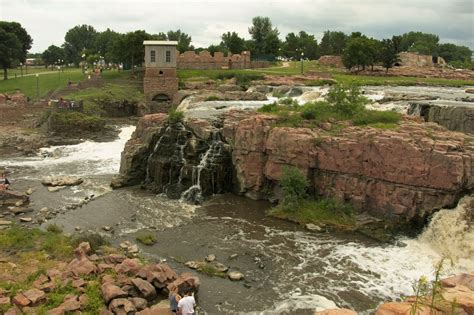 Falls Park - A Sioux Falls Favorite ~ Our Downsized Life