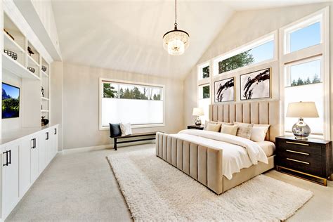 Master Bedroom Vaulted Ceiling Decorating Ideas | Homeminimalisite.com